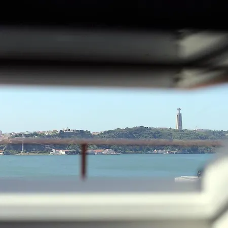 River View Bica's Loft Lisboa